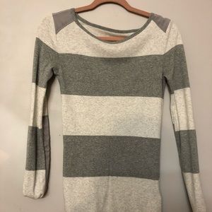 Gap stripped grey and white sweater